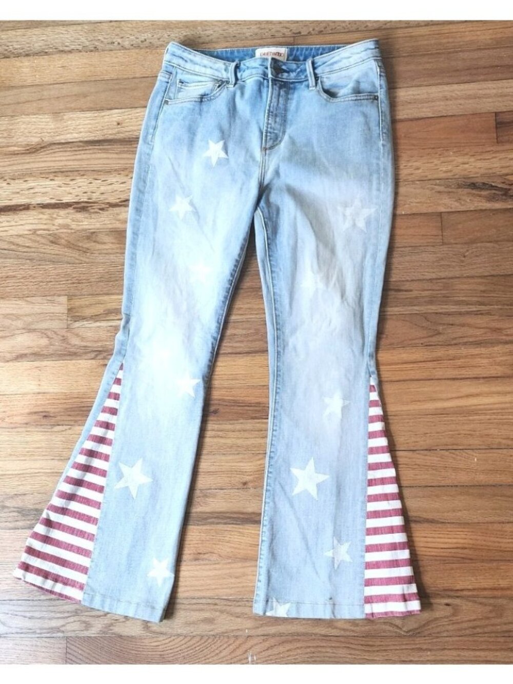 Driftwood Farrah Flare Jeans Flag Star USA Boho Festival 28 graphic print hemmed
